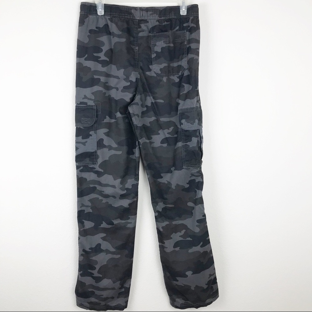 Childrens Place Boys Pull On Camo Cargo Pant - Picture 5 of 8